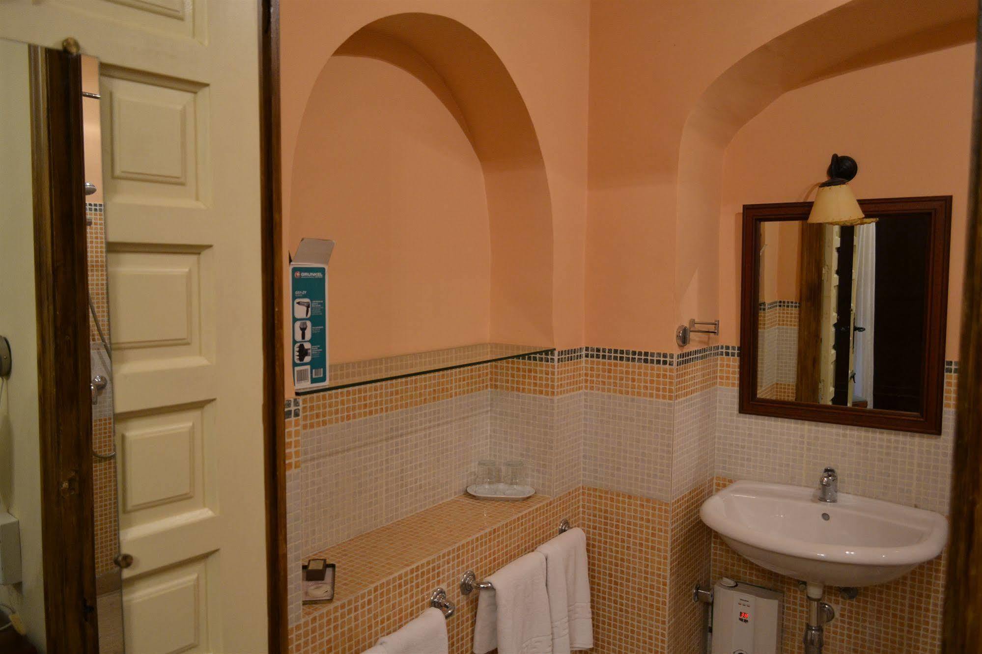 Granados Palacio Boutique Hotel Écija Eksteriør bilde