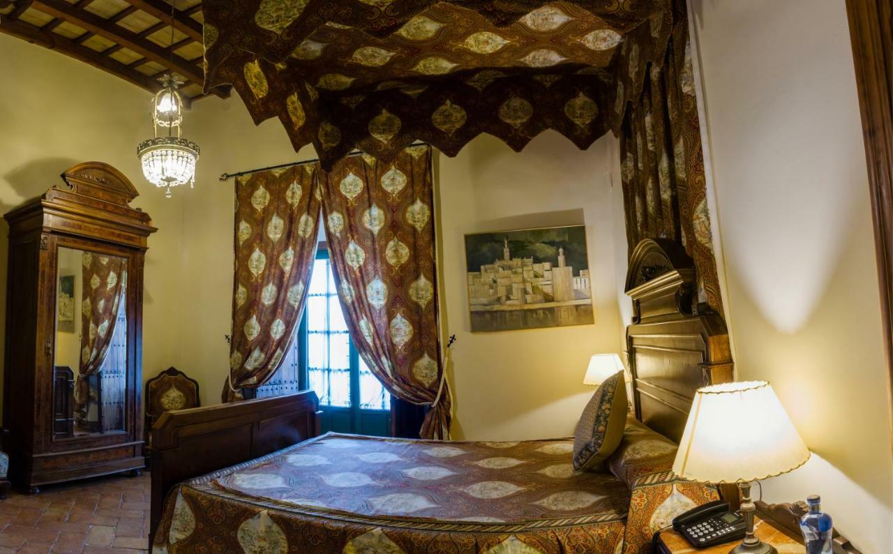 Granados Palacio Boutique Hotel Écija Eksteriør bilde